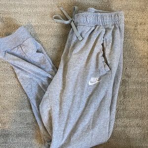 ⛔️sold on mercari⛔️Nike joggers